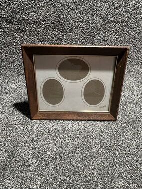 Vintage Wooden Multi-Opening Brown Photo Frame 8x10
